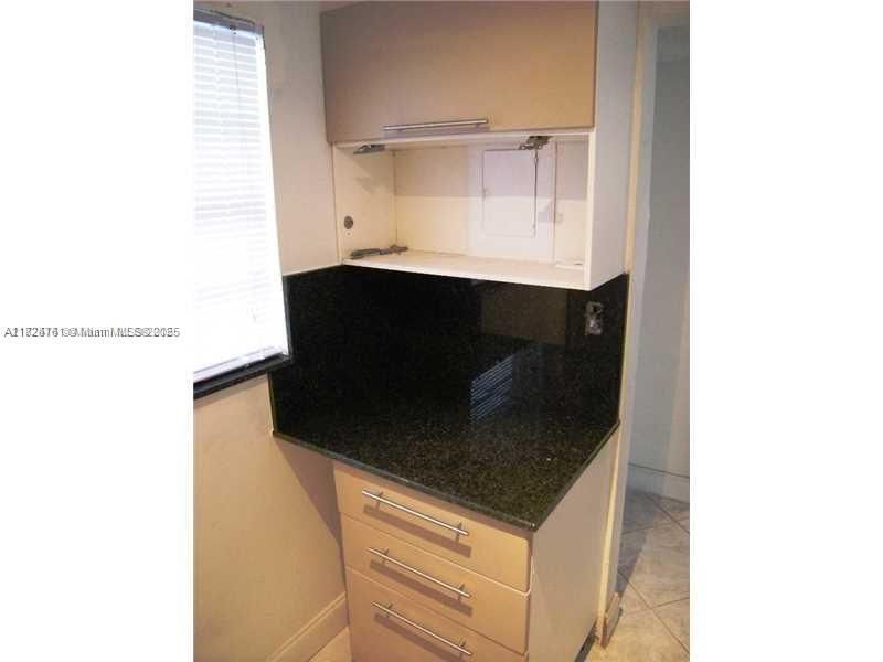 En Venta: $269,000 (1 camas, 1 baños, 675 Pies cuadrados)