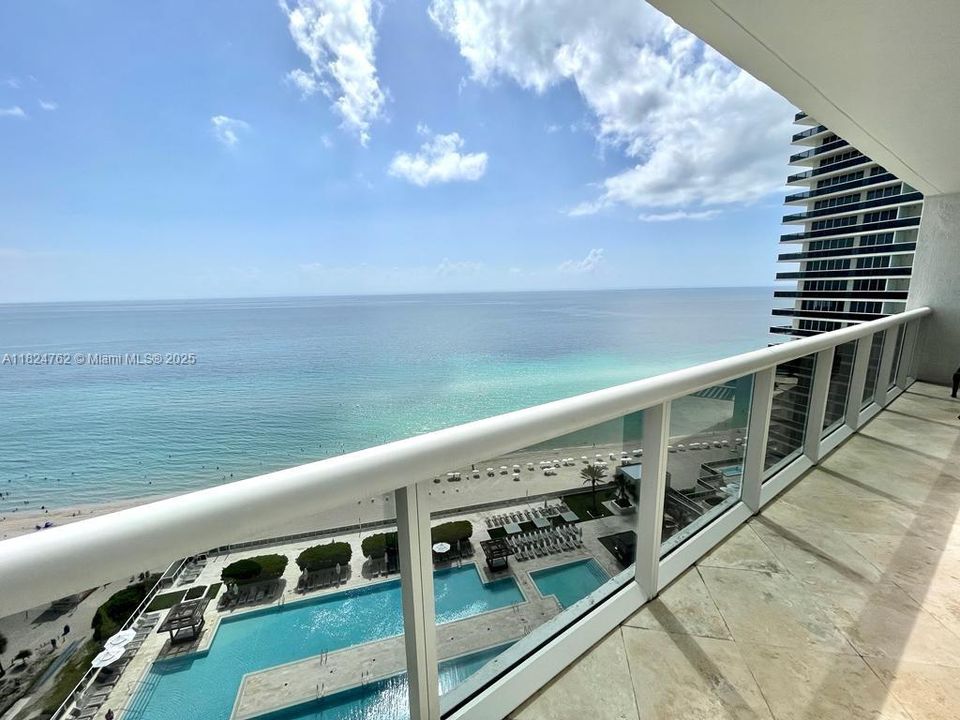 Active With Contract: $7,200 (3 beds, 3 baths, 1841 Square Feet)