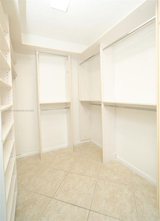 primary room closet