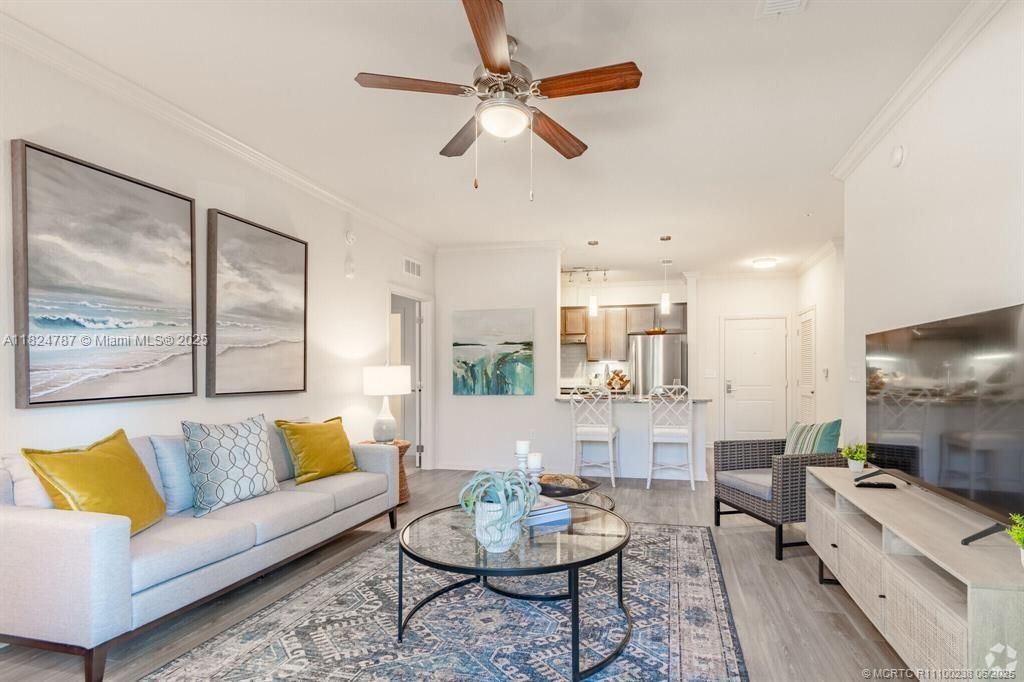 For Rent: $2,963 (2 beds, 2 baths, 0 Square Feet)