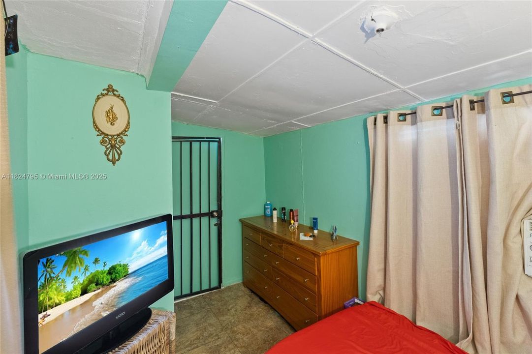 На продажу: $1,200,000 (3 спален, 2 ванн, 1583 Квадратных фут)