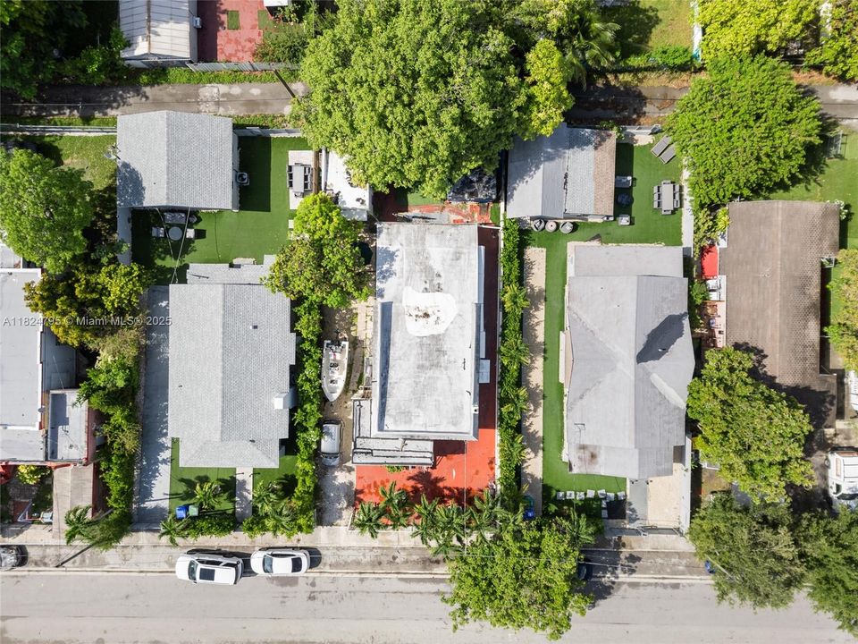 На продажу: $1,200,000 (3 спален, 2 ванн, 1583 Квадратных фут)