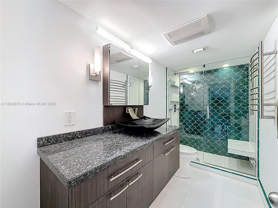 Recently Sold: $142,000 (1 beds, 1 baths, 750 Square Feet)