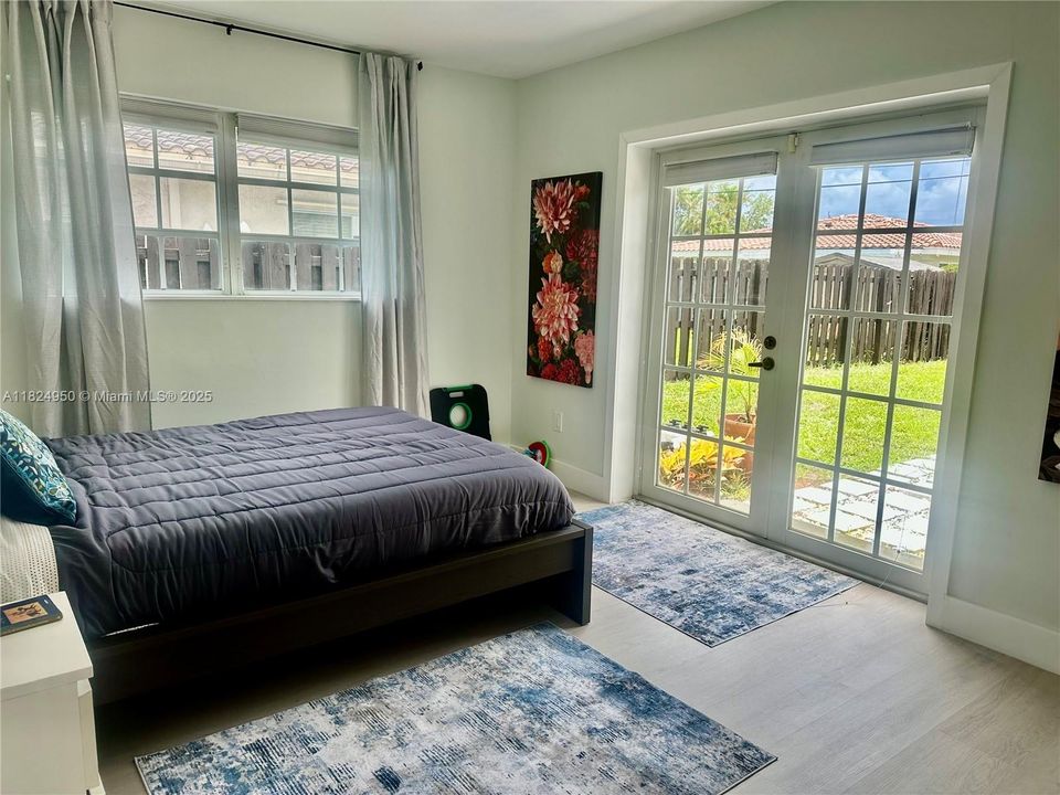 最近售出: $567,000 (3 贝兹, 2 浴室, 1116 平方英尺)