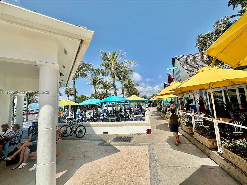 最近售出: $567,000 (3 贝兹, 2 浴室, 1116 平方英尺)