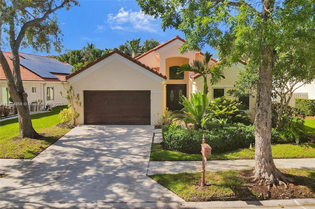 For Rent: $7,300 (4 beds, 3 baths, 2157 Square Feet)