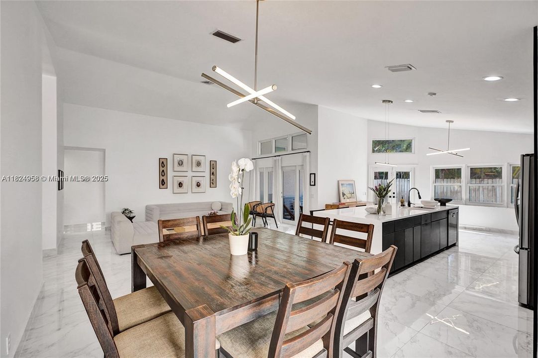 For Rent: $7,300 (4 beds, 3 baths, 2157 Square Feet)