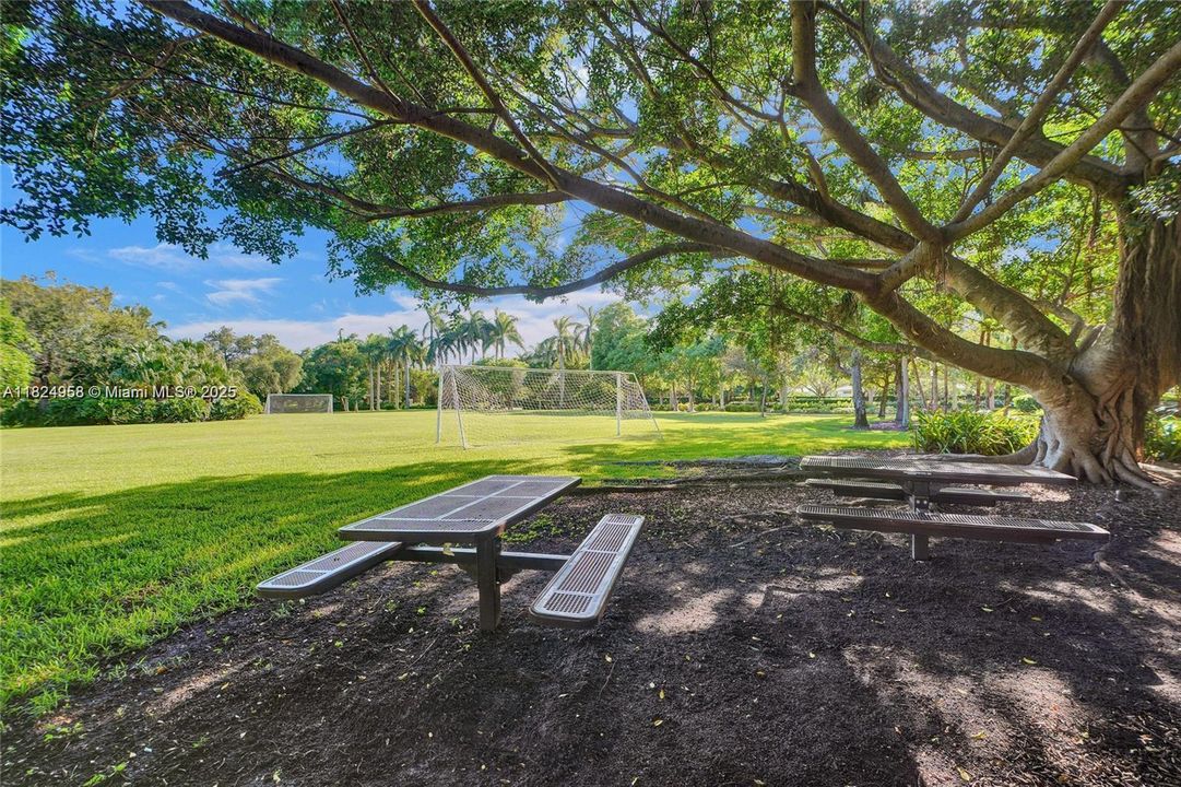 For Rent: $7,300 (4 beds, 3 baths, 2157 Square Feet)