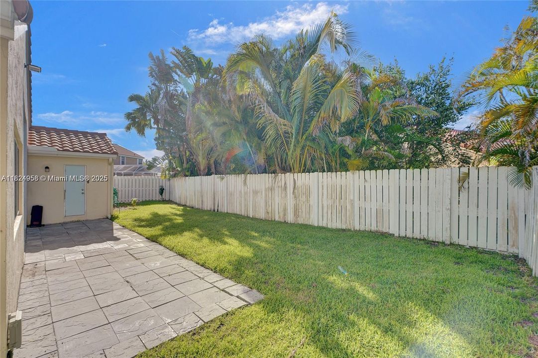 For Rent: $7,300 (4 beds, 3 baths, 2157 Square Feet)