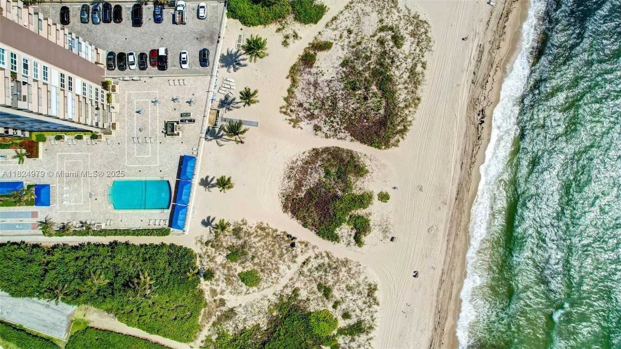 For Sale: $525,000 (2 beds, 2 baths, 1160 Square Feet)