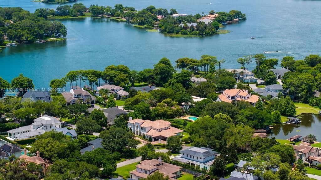 En Venta: $5,495,000 (5 camas, 6 baños, 7278 Pies cuadrados)