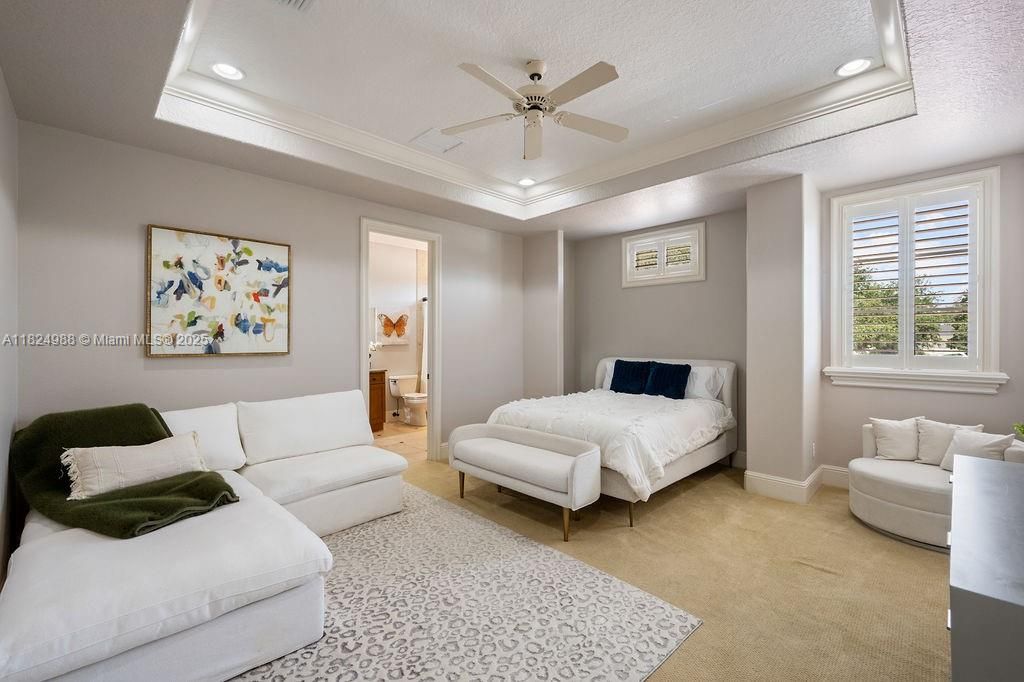 En Venta: $5,495,000 (5 camas, 6 baños, 7278 Pies cuadrados)