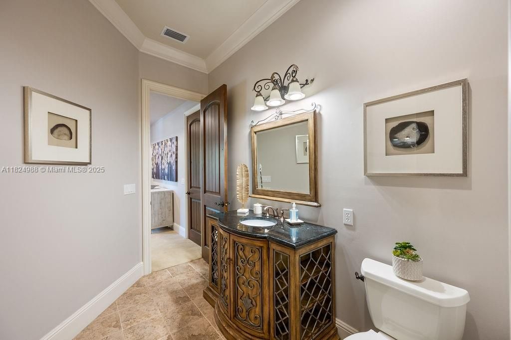 En Venta: $5,495,000 (5 camas, 6 baños, 7278 Pies cuadrados)