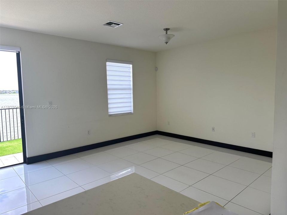 For Rent: $3,700 (3 beds, 3 baths, 1850 Square Feet)