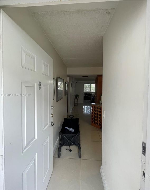 Activo con contrato: $254,500 (2 camas, 2 baños, 1004 Pies cuadrados)