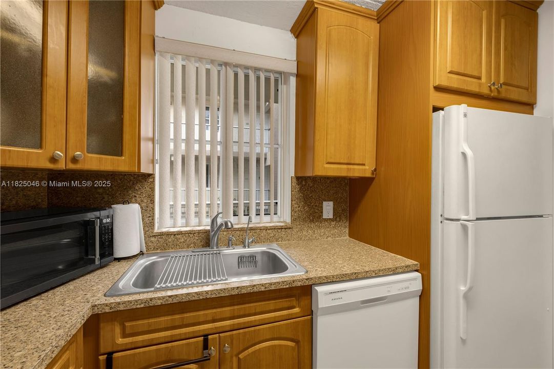 Activo con contrato: $254,500 (2 camas, 2 baños, 1004 Pies cuadrados)