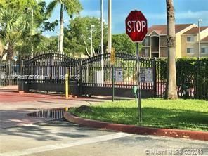 Activo con contrato: $254,500 (2 camas, 2 baños, 1004 Pies cuadrados)