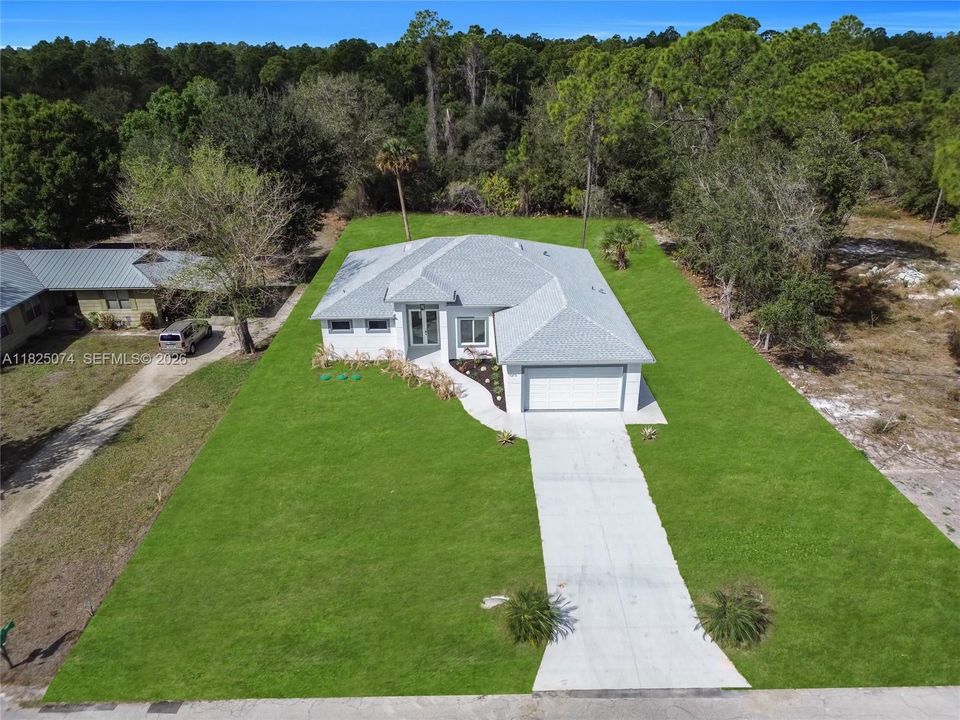 For Sale: $475,000 (4 beds, 3 baths, 2009 Square Feet)