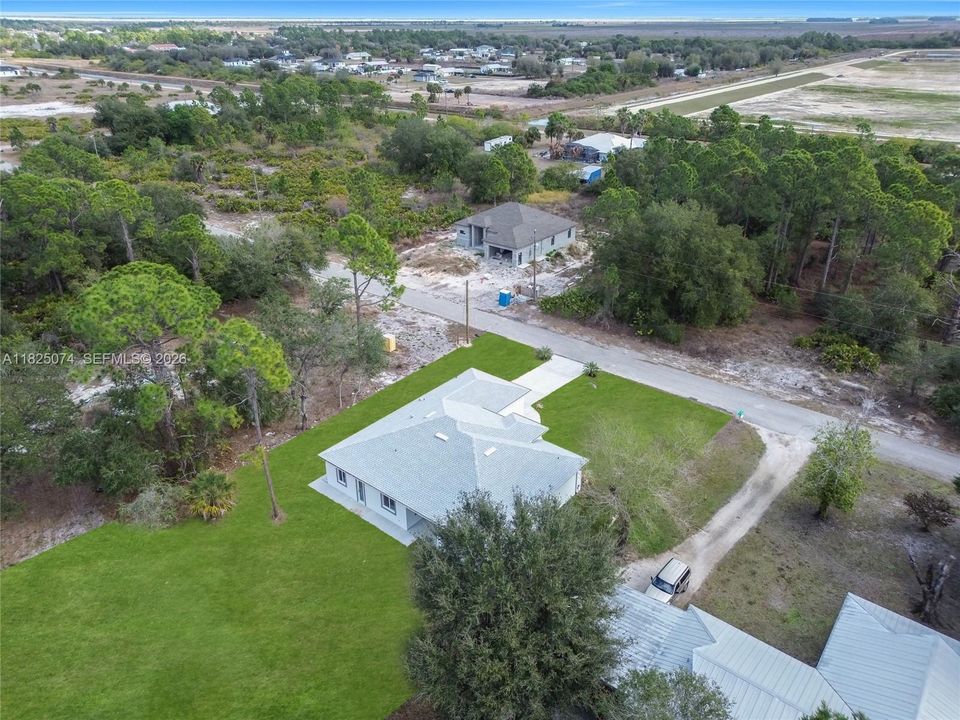 For Sale: $475,000 (4 beds, 3 baths, 2009 Square Feet)