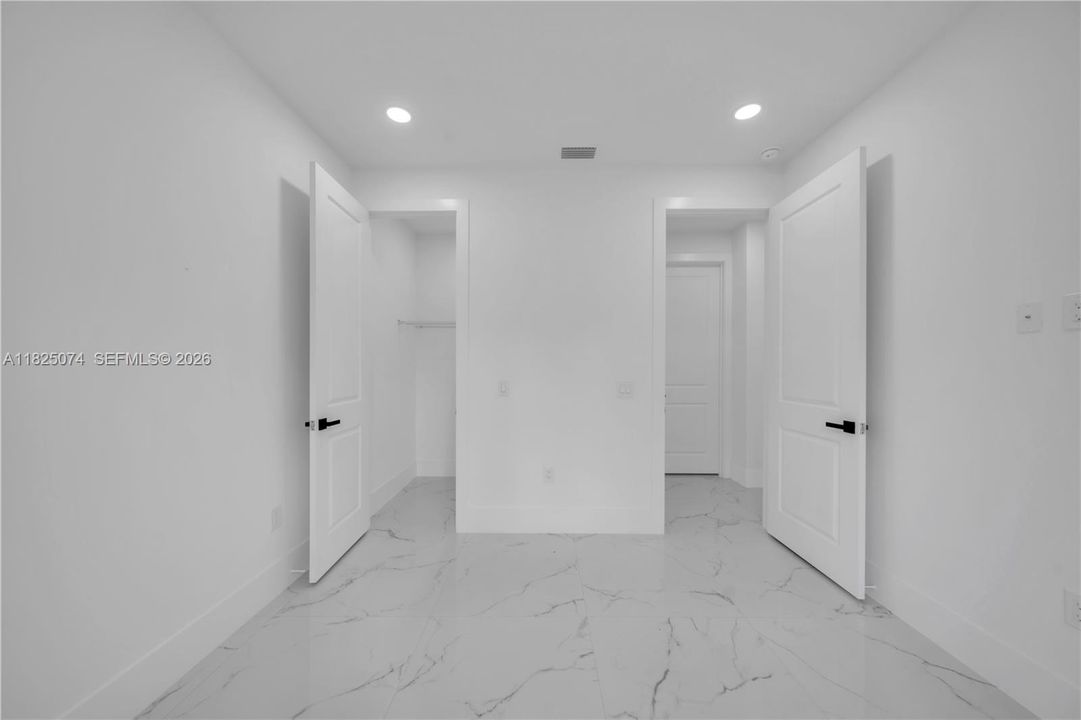 For Sale: $475,000 (4 beds, 3 baths, 2009 Square Feet)