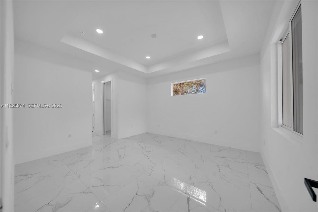 For Sale: $475,000 (4 beds, 3 baths, 2009 Square Feet)