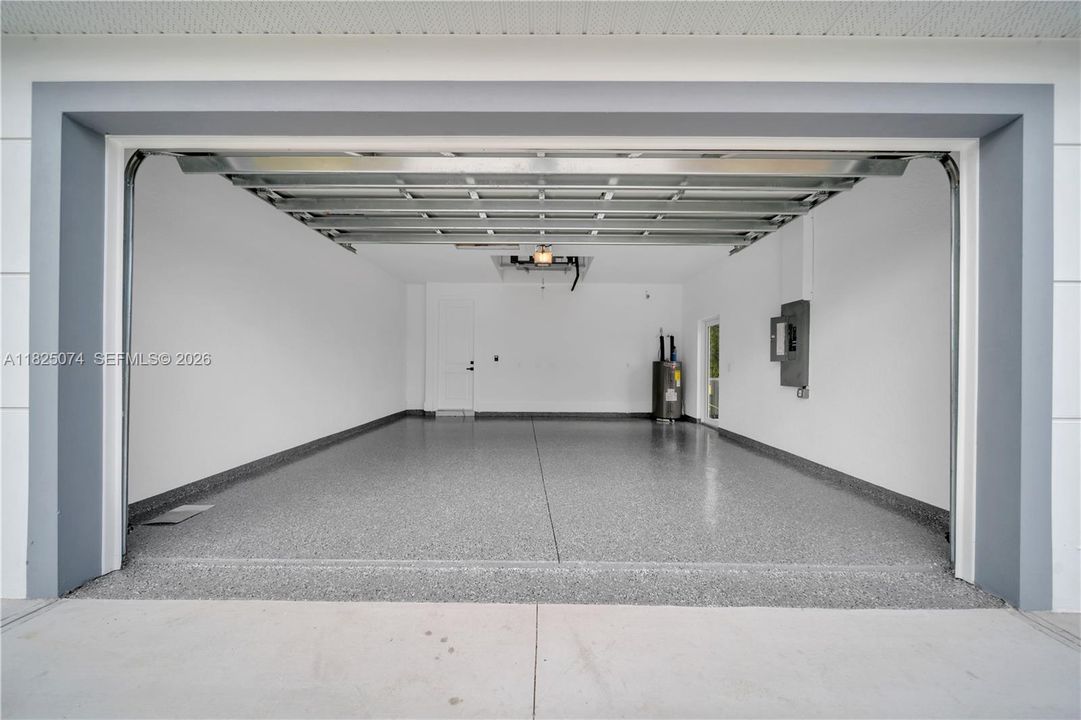 For Sale: $475,000 (4 beds, 3 baths, 2009 Square Feet)