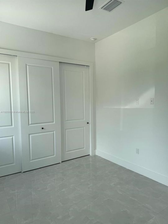 Recientemente alquilado: $1,500 (1 camas, 1 baños, 650 Pies cuadrados)