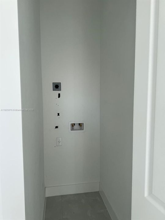 Recientemente alquilado: $1,500 (1 camas, 1 baños, 650 Pies cuadrados)