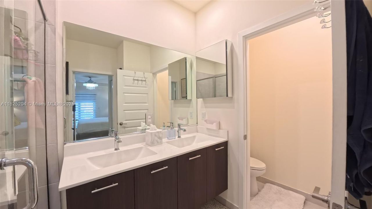 Active With Contract: $739,900 (4 beds, 3 baths, 1866 Square Feet)