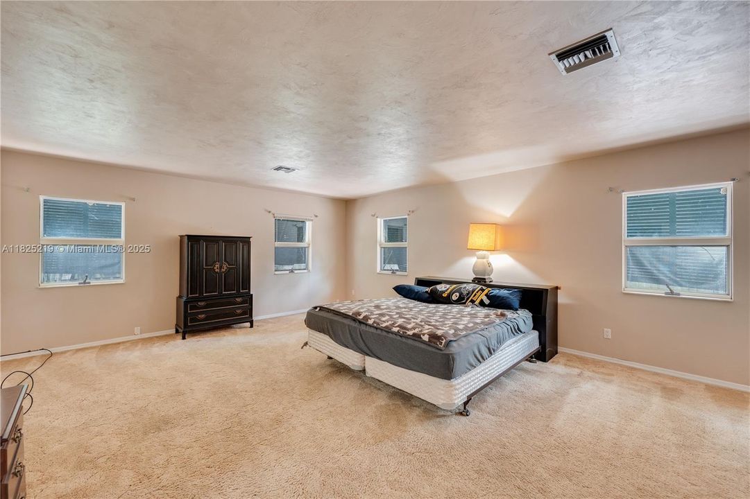 5254 River Blossom Lane, LaBelle, FL 33935