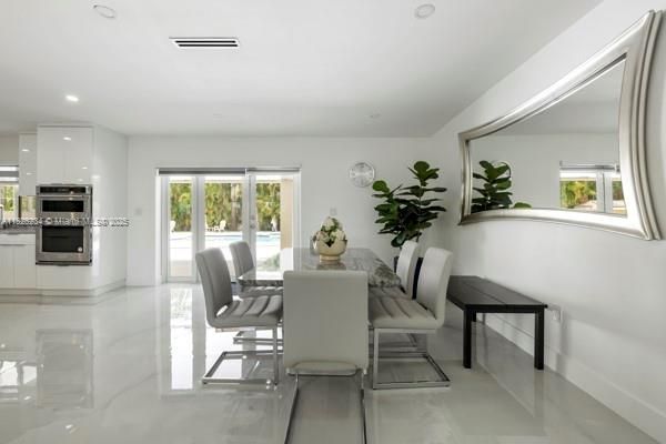 For Sale: $1,499,000 (4 beds, 3 baths, 1837 Square Feet)