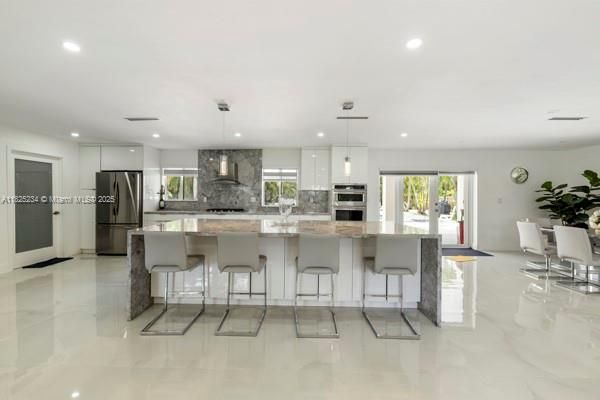 For Sale: $1,499,000 (4 beds, 3 baths, 1837 Square Feet)