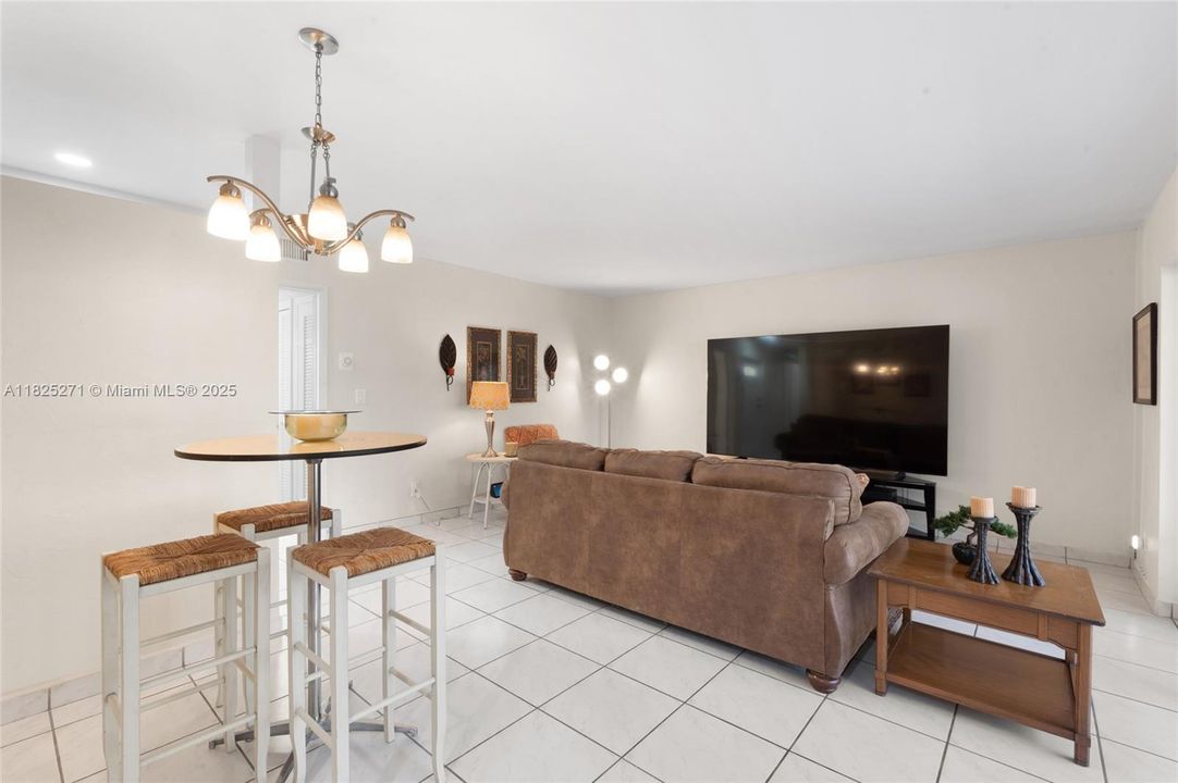 En Venta: $224,900 (1 camas, 1 baños, 960 Pies cuadrados)