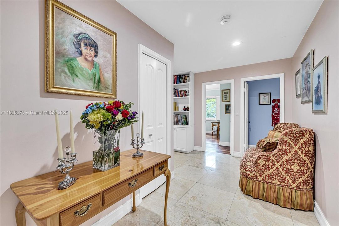 En Venta: $2,700,000 (5 camas, 4 baños, 4515 Pies cuadrados)