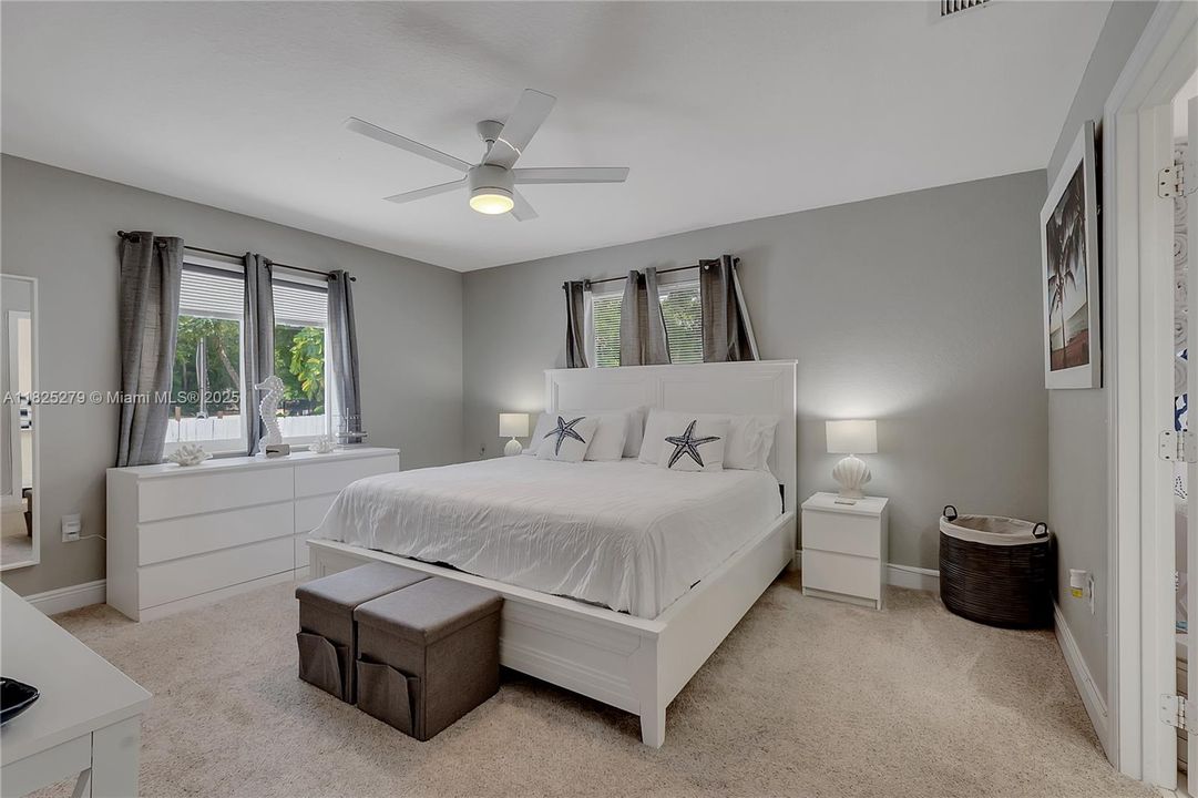 待售: $799,500 (3 贝兹, 2 浴室, 1350 平方英尺)