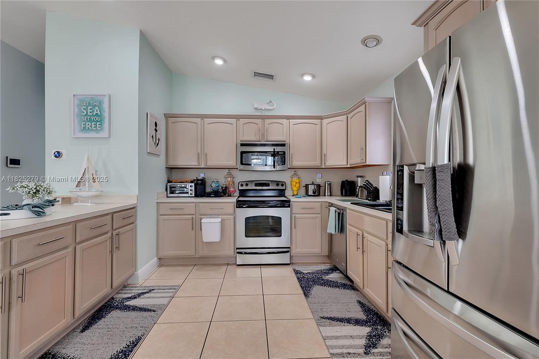 待售: $799,500 (3 贝兹, 2 浴室, 1350 平方英尺)