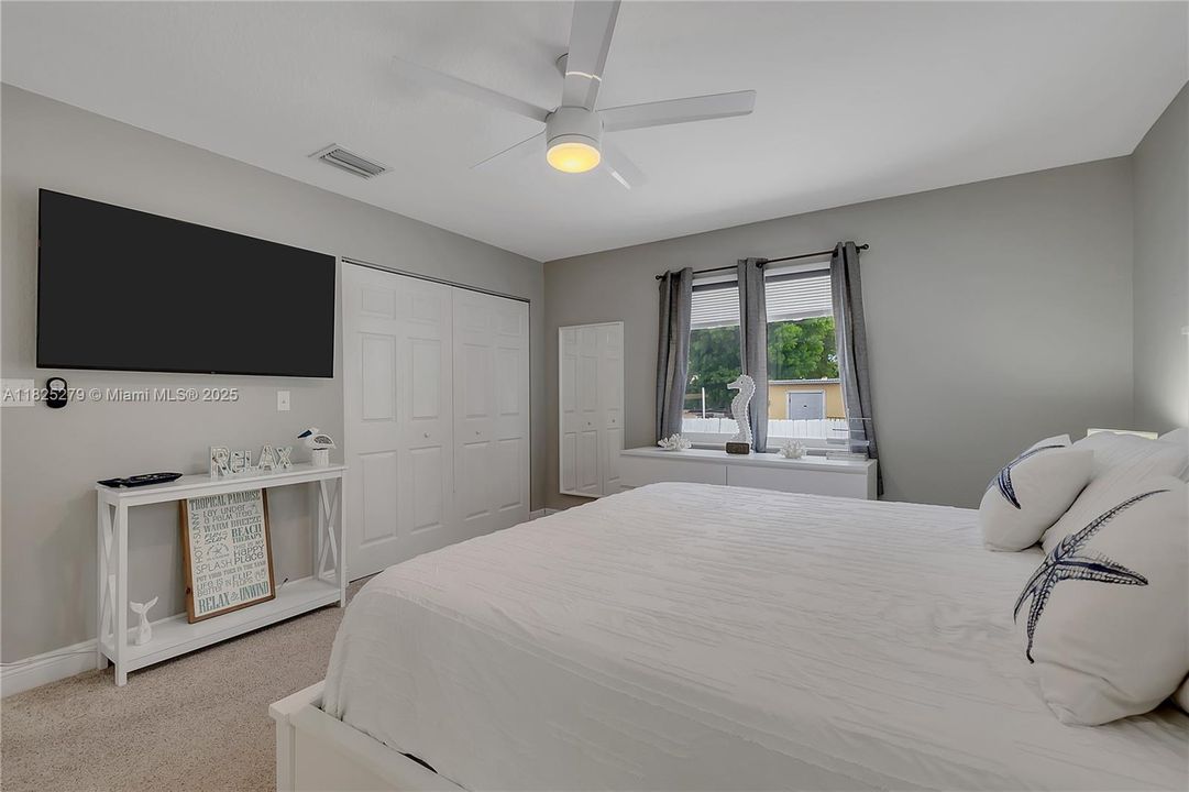 待售: $799,500 (3 贝兹, 2 浴室, 1350 平方英尺)