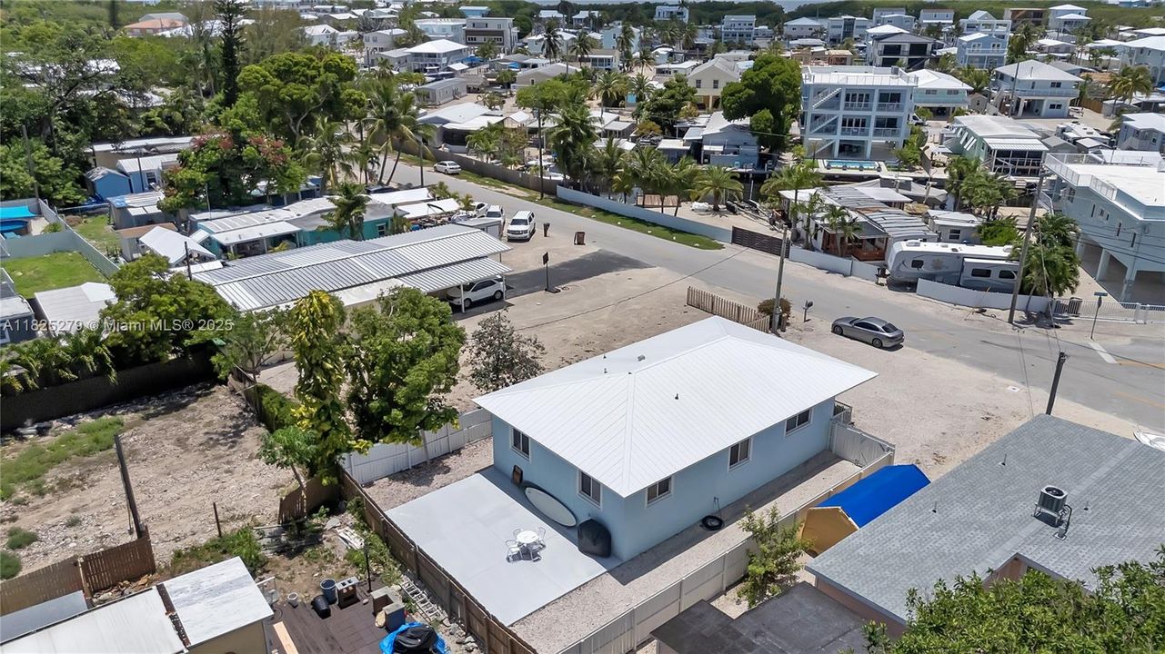 待售: $799,500 (3 贝兹, 2 浴室, 1350 平方英尺)