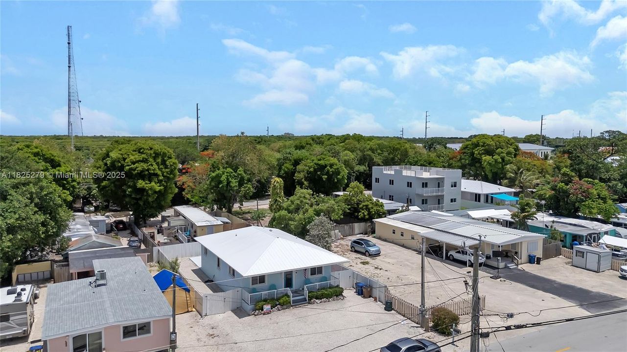 待售: $799,500 (3 贝兹, 2 浴室, 1350 平方英尺)