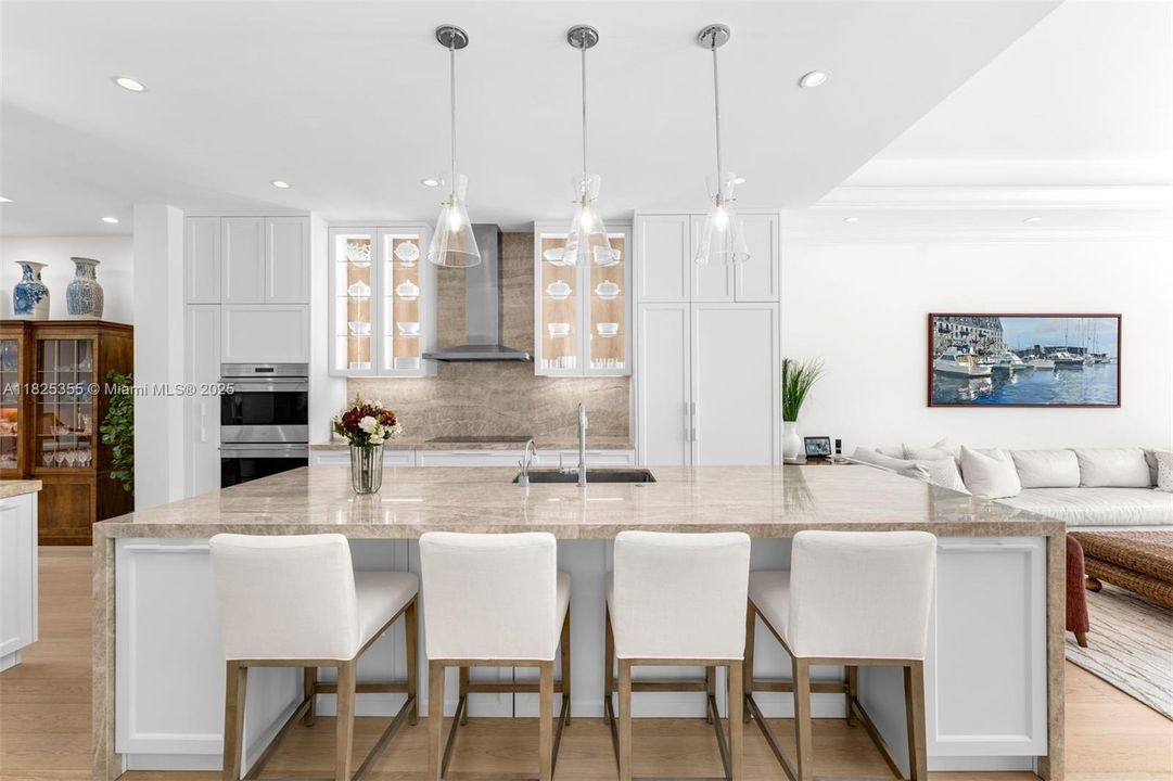 Recently Rented: $29,700 (5 beds, 5 baths, 4100 Square Feet)