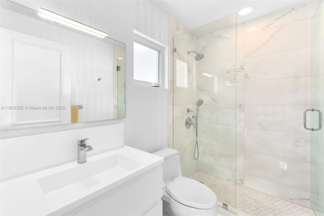 Recently Rented: $29,700 (5 beds, 5 baths, 4100 Square Feet)