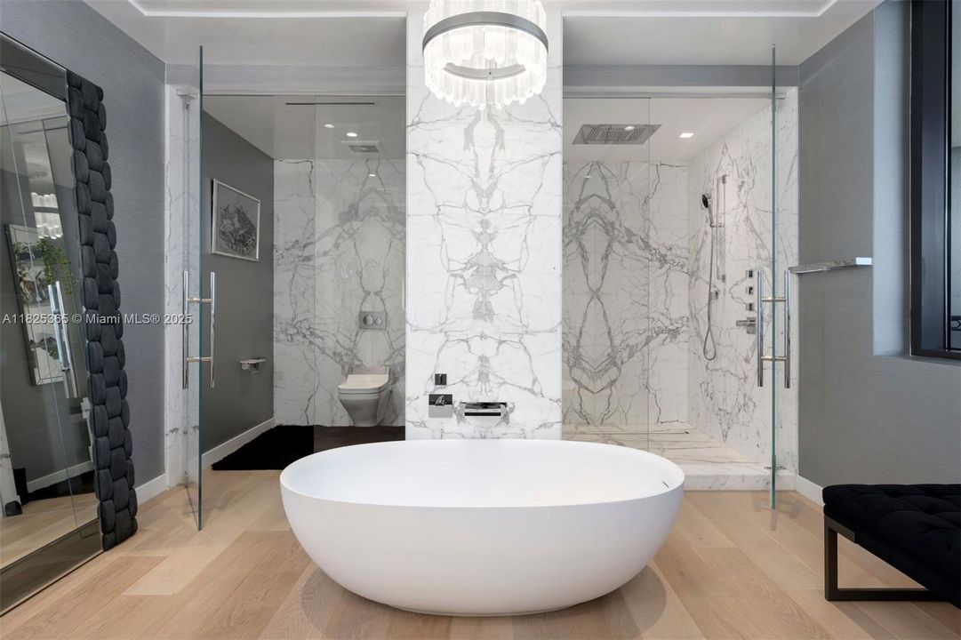 For Sale: $50,000,000 (7 beds, 8 baths, 9852 Square Feet)