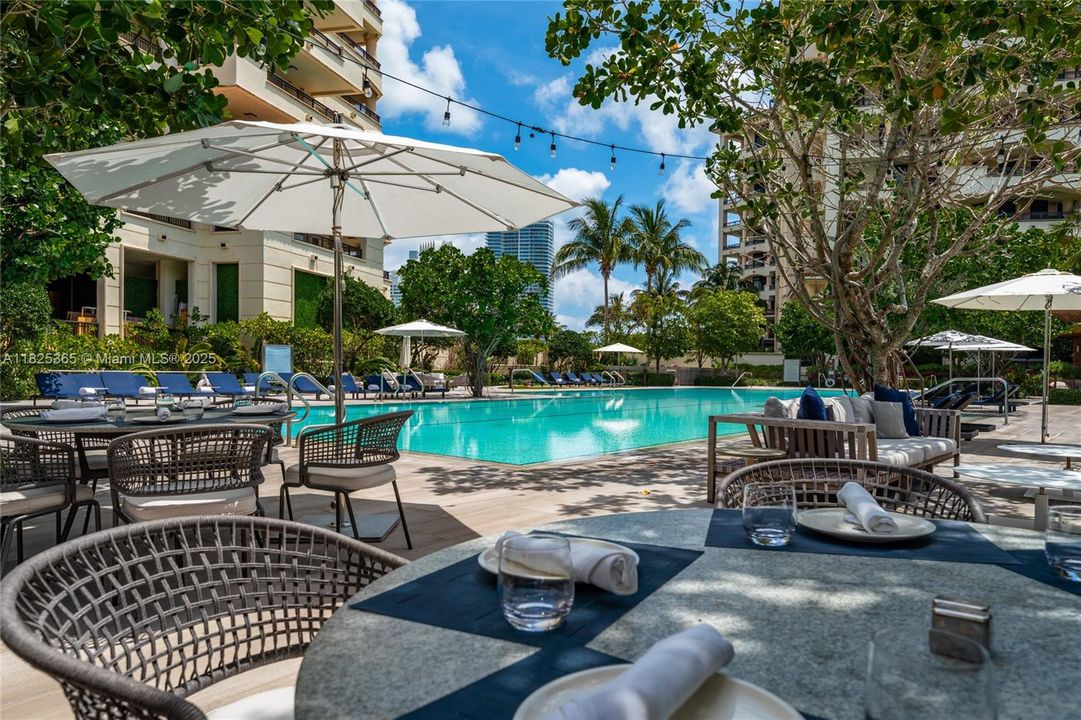 For Sale: $50,000,000 (7 beds, 8 baths, 9852 Square Feet)