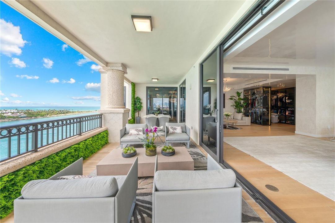 For Sale: $50,000,000 (7 beds, 8 baths, 9852 Square Feet)