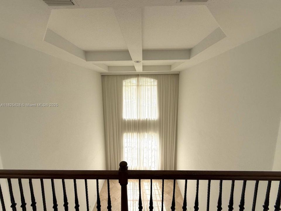 For Sale: $3,595,000 (5 beds, 5 baths, 4478 Square Feet)