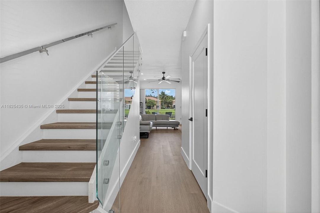 For Sale: $415,000 (2 beds, 2 baths, 1448 Square Feet)