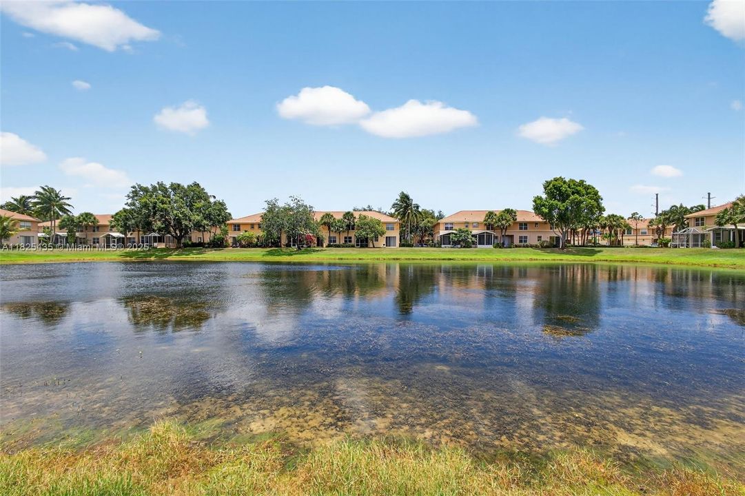 For Sale: $415,000 (2 beds, 2 baths, 1448 Square Feet)