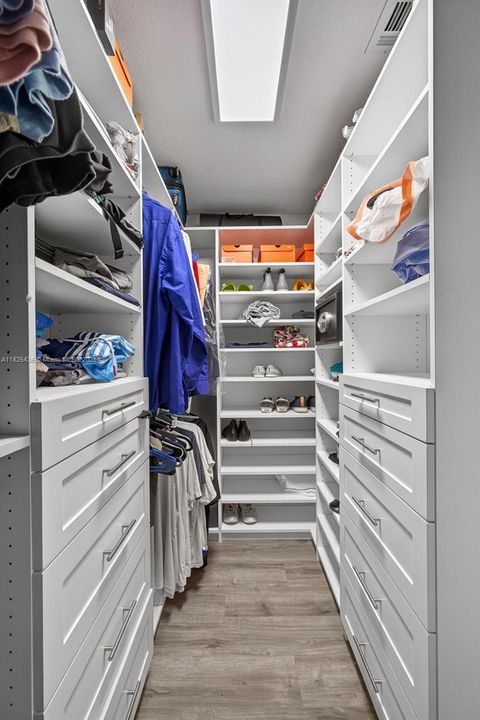 For Sale: $415,000 (2 beds, 2 baths, 1448 Square Feet)