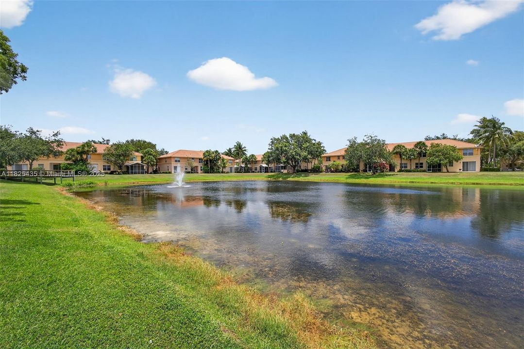 For Sale: $415,000 (2 beds, 2 baths, 1448 Square Feet)