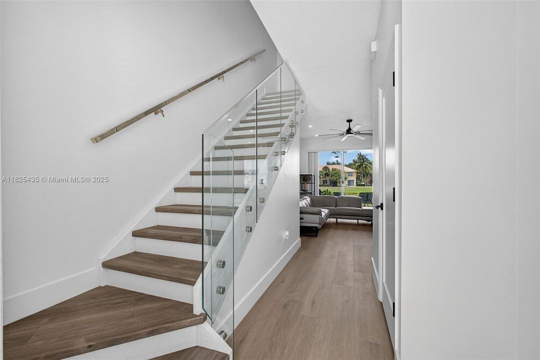 For Sale: $415,000 (2 beds, 2 baths, 1448 Square Feet)